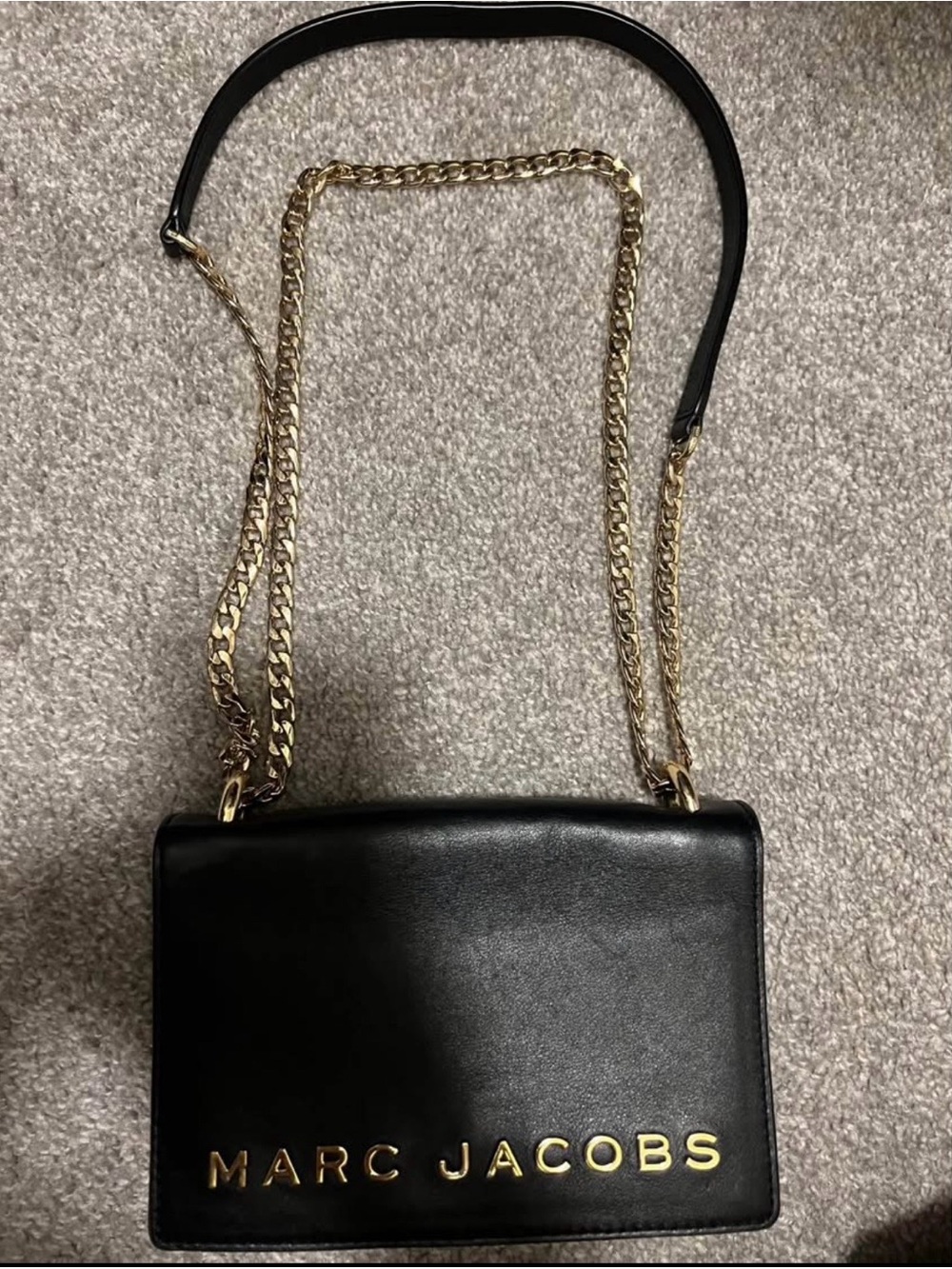 Marc Jacobs Black Leather Crossbody with Gold Chain and Logo - Picture 4 of 5